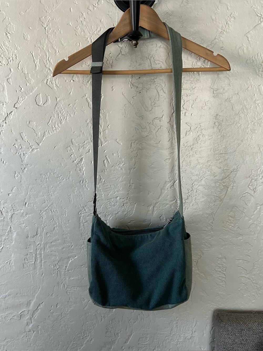 HVISK Tracy Denim Teal Tones Crossbody Bag